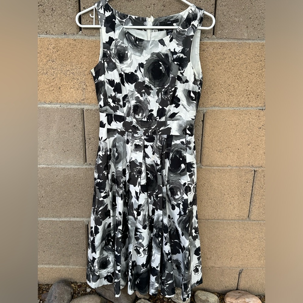 Cute H&M Floral Dress